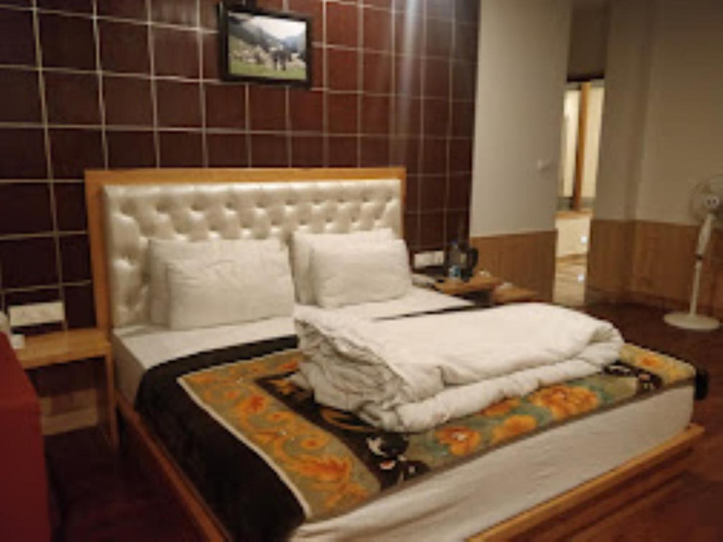 Shimla Greens Shimla Hotel Exterior foto
